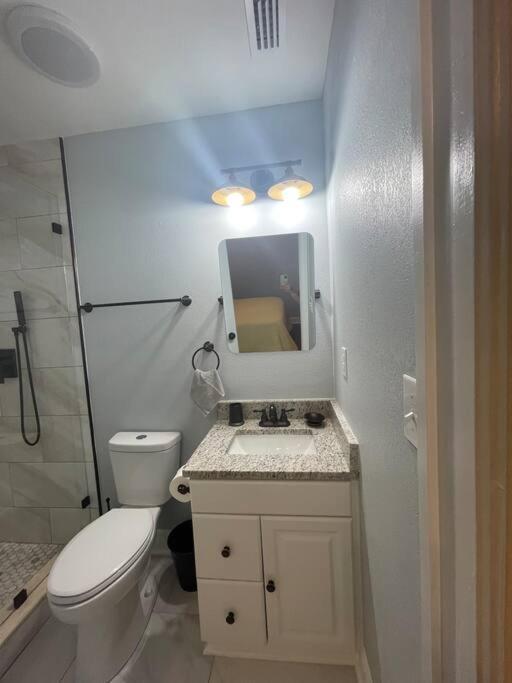 Twelve Oaks Modern Independent Apartment Tampa Kültér fotó