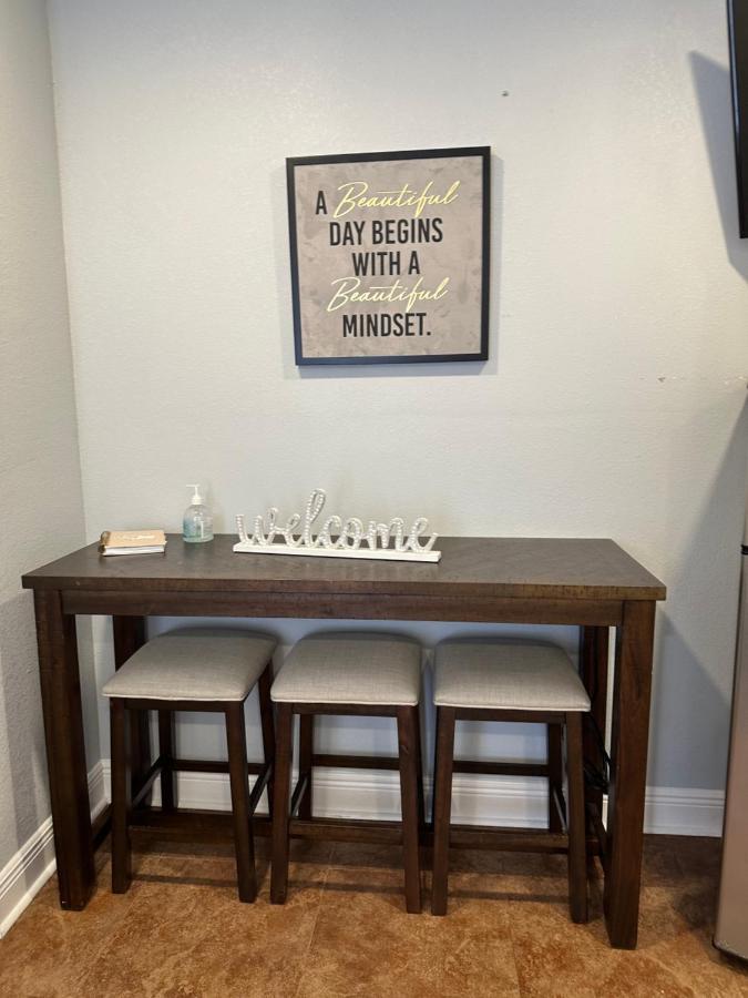 Twelve Oaks Modern Independent Apartment Tampa Kültér fotó